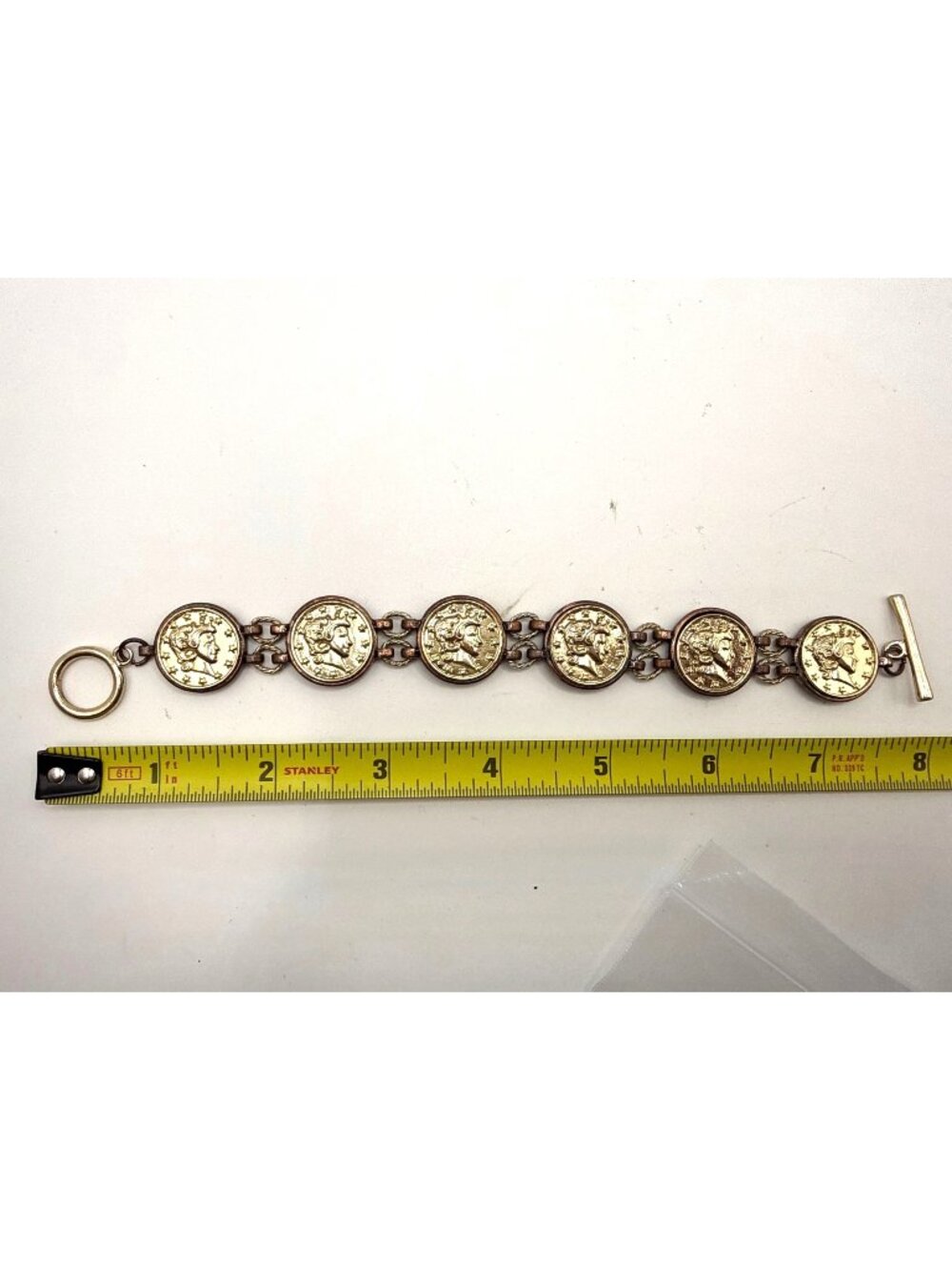 Gold Tone Coin Link Bracelet Toggle Clasp 7.5 Inches Vintage-Inspired Design
